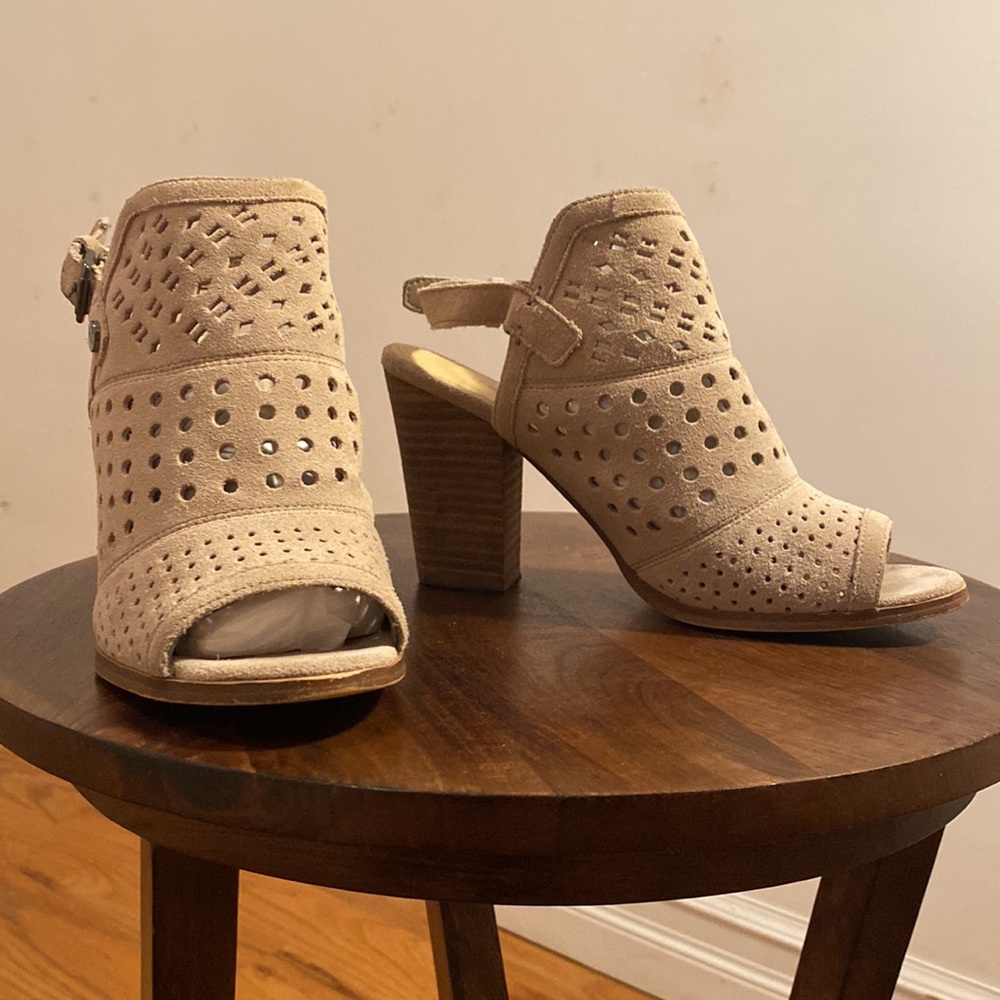 $10 CLEARANCE - Marc Fisher 6.5 Perforated Suede Stacked Heel Open-Toe Booties - Picture 2 of 8